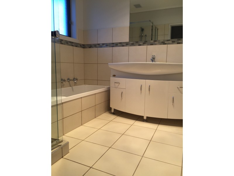 11 Casale Court, Frankston VIC 3199