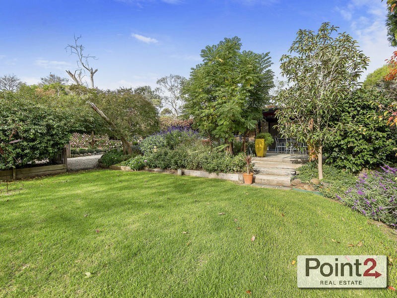 13 Sunset Crescent, Mount Eliza VIC 3930