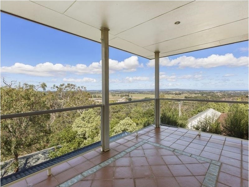35 Maughan Road, Mount Eliza VIC 3930