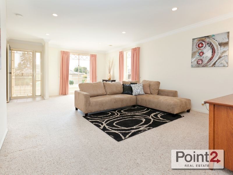 2 Leicester Avenue, Mount Eliza VIC 3930