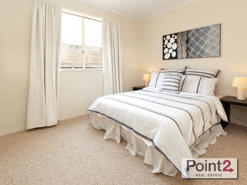 2 Leicester Avenue, Mount Eliza VIC 3930