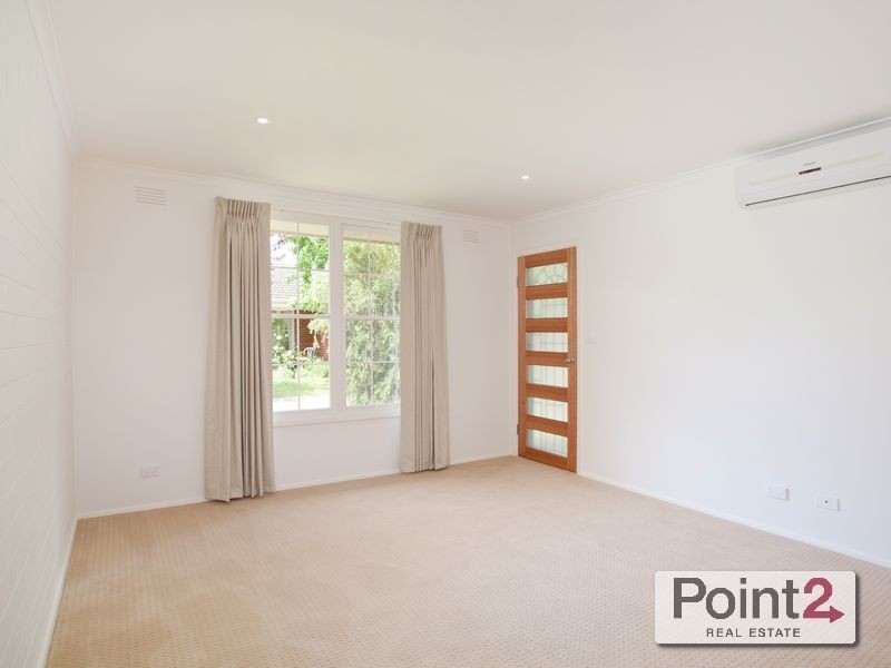2/121 Mt Eliza Way, Mount Eliza VIC 3930