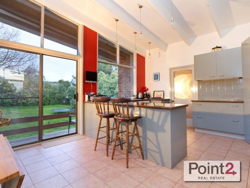 19 Meadow Lane, Mount Eliza VIC 3930