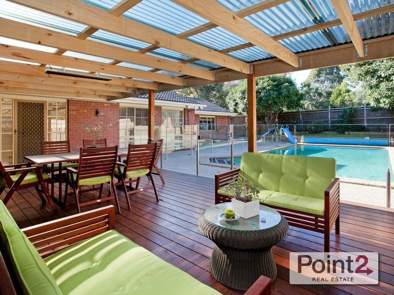 6 Boxmoor Crescent, Mount Eliza VIC 3930