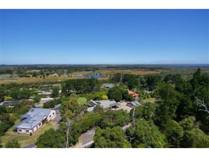 84 Two Bays Road, Mount Eliza VIC 3930