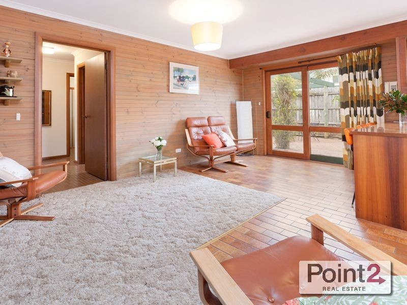 21 Roborough Avenue, Mount Eliza VIC 3930