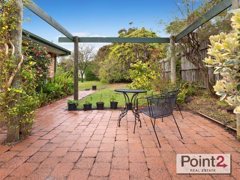 21 Roborough Avenue, Mount Eliza VIC 3930