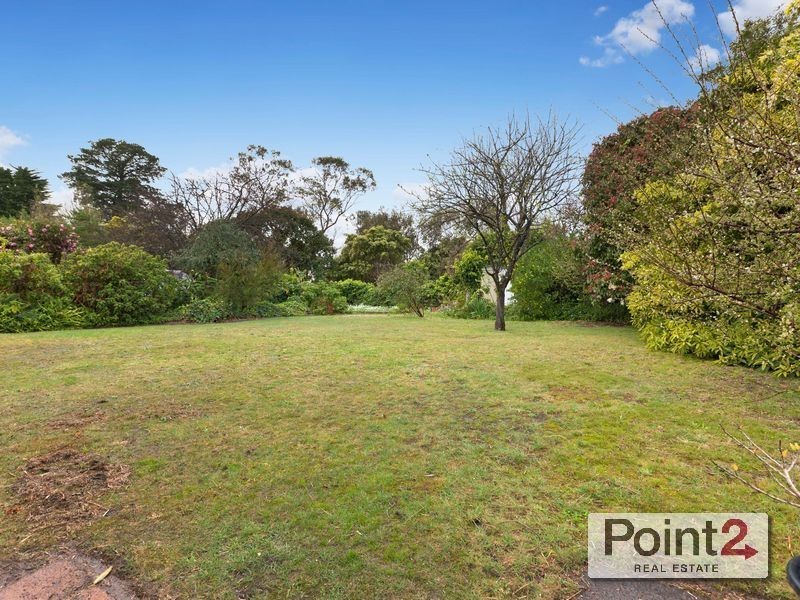 21 Roborough Avenue, Mount Eliza VIC 3930