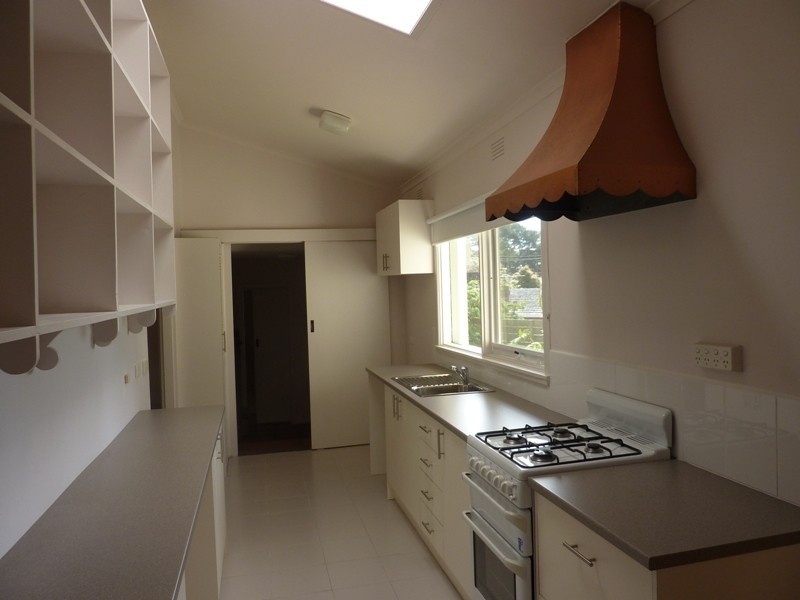 17 Granya Grove, Mount Eliza VIC 3930
