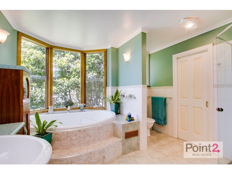 29 Bareena Drive, Mount Eliza VIC 3930