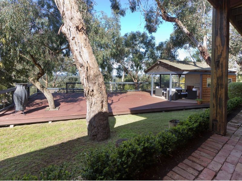 9-11 Station Street, Mount Eliza VIC 3930