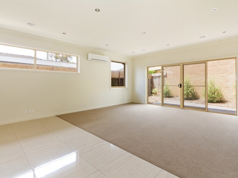 3/147 Mt Eliza Way, Mount Eliza VIC 3930