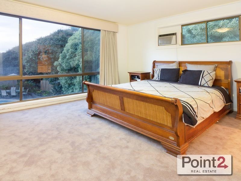 19 Meadow Lane, Mount Eliza VIC 3930