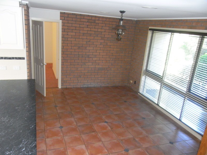 10 Yewers Ave, Mount Eliza VIC 3930