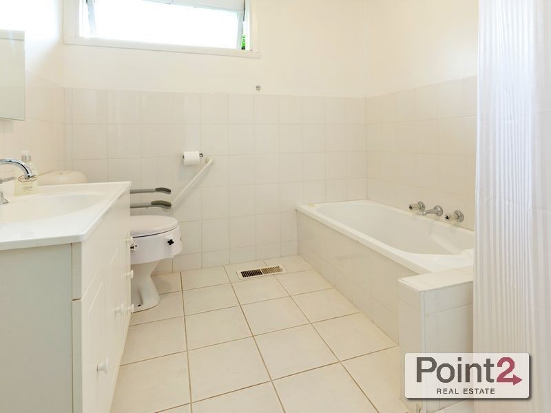 19 Rowsley Road, Mount Eliza VIC 3930