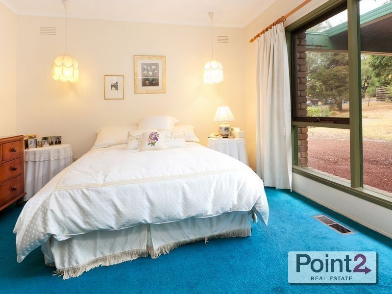 19 Rowsley Road, Mount Eliza VIC 3930