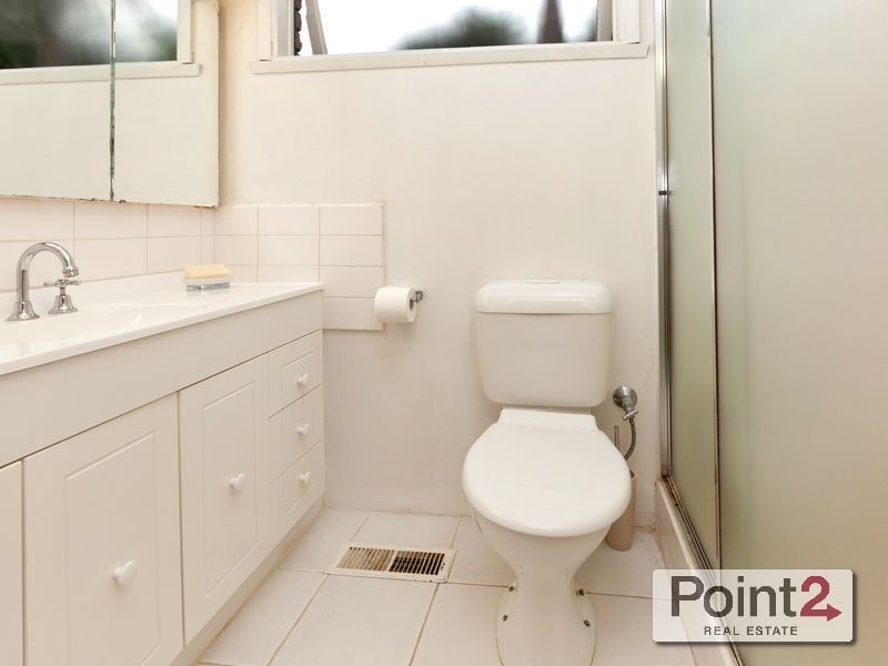 19 Rowsley Road, Mount Eliza VIC 3930