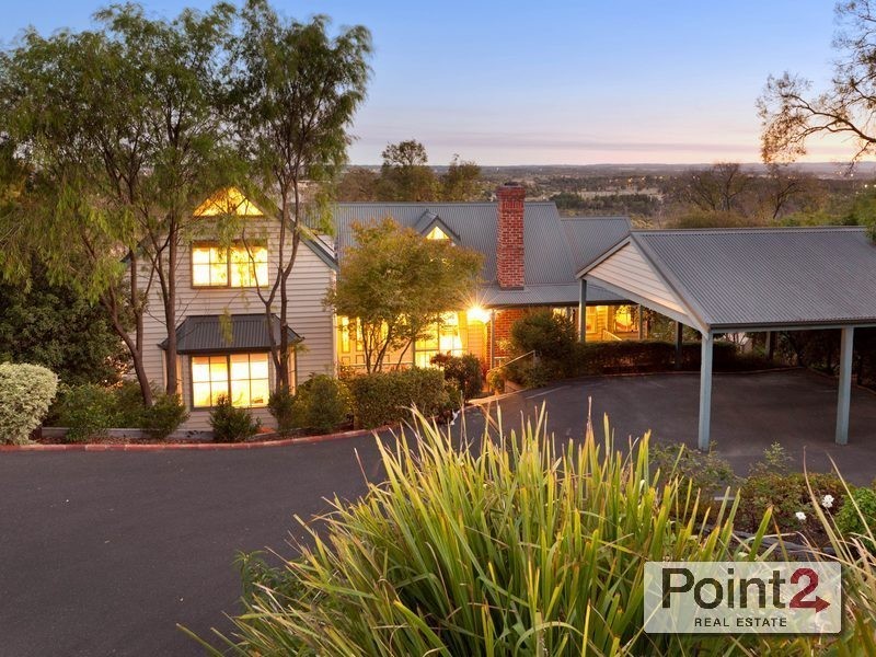 58-60 Eumeralla Grove, Mount Eliza VIC 3930