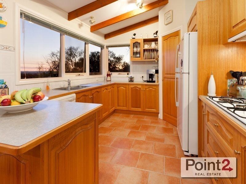 58-60 Eumeralla Grove, Mount Eliza VIC 3930