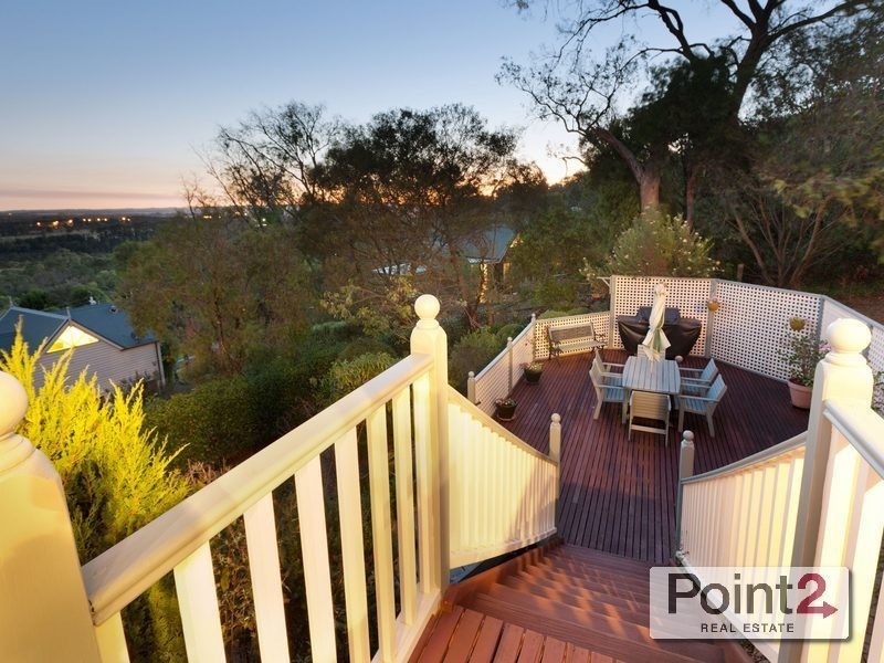 58-60 Eumeralla Grove, Mount Eliza VIC 3930