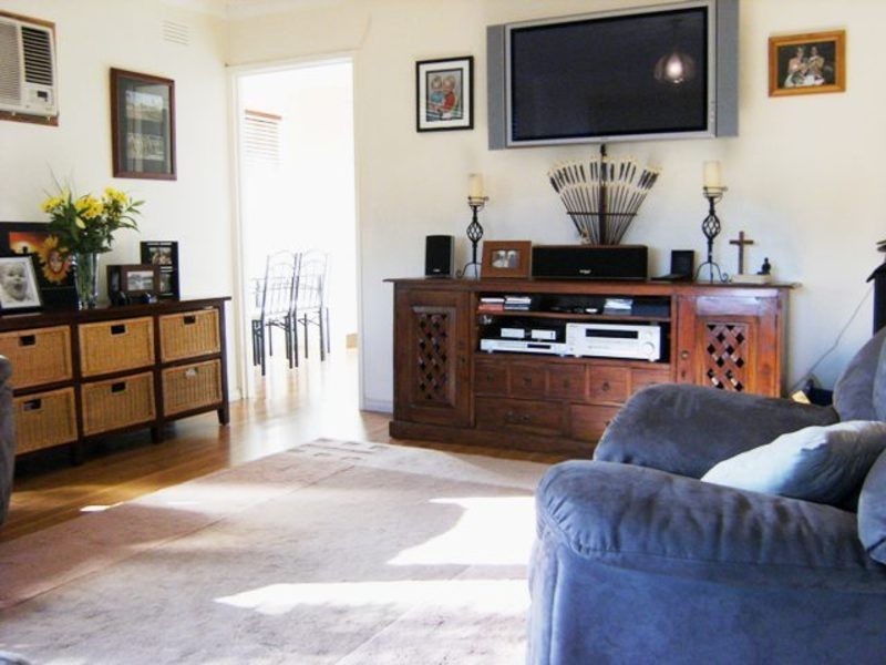 21 Meerlu Ave, Frankston VIC 3199