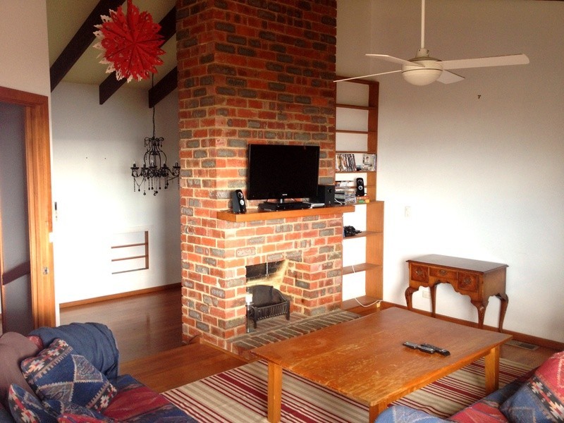 2 Sturio Pde, Mount Eliza VIC 3930