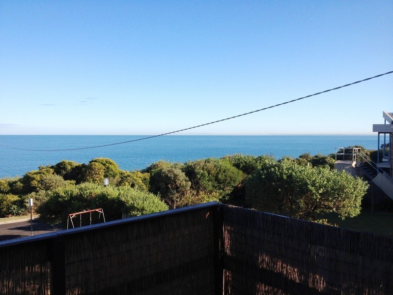 2 Sturio Pde, Mount Eliza VIC 3930
