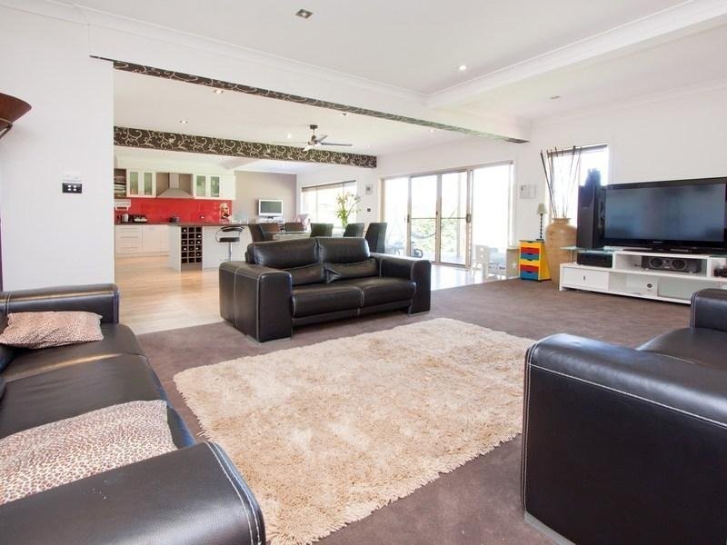 79 Winona Rd, Mount Eliza VIC 3930