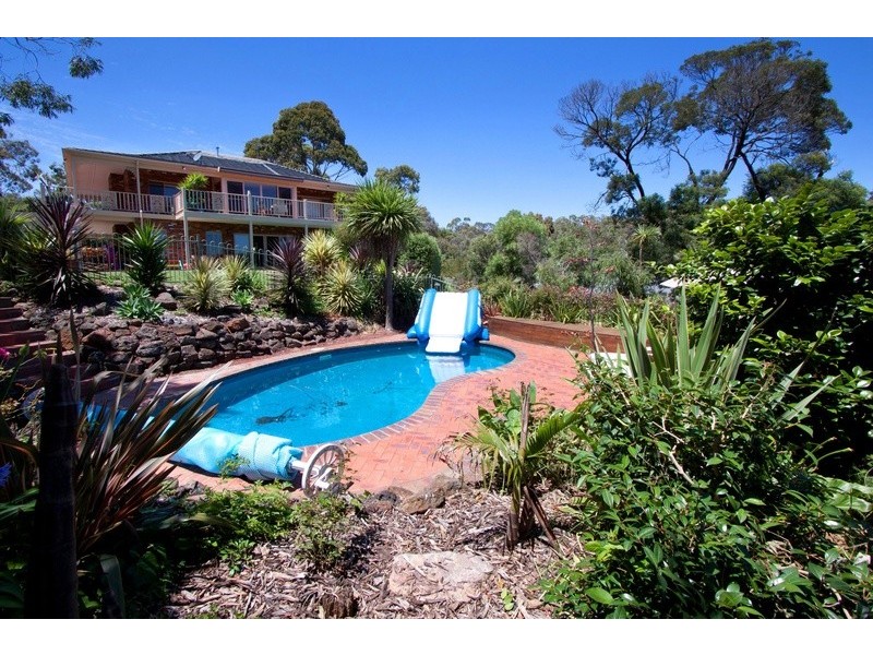 79 Winona Rd, Mount Eliza VIC 3930