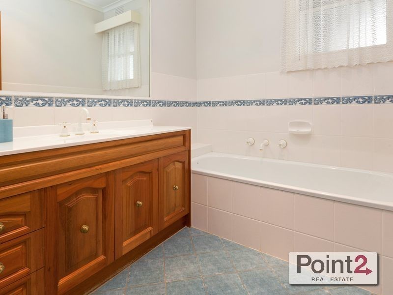 38 Humphries Road, Mount Eliza VIC 3930