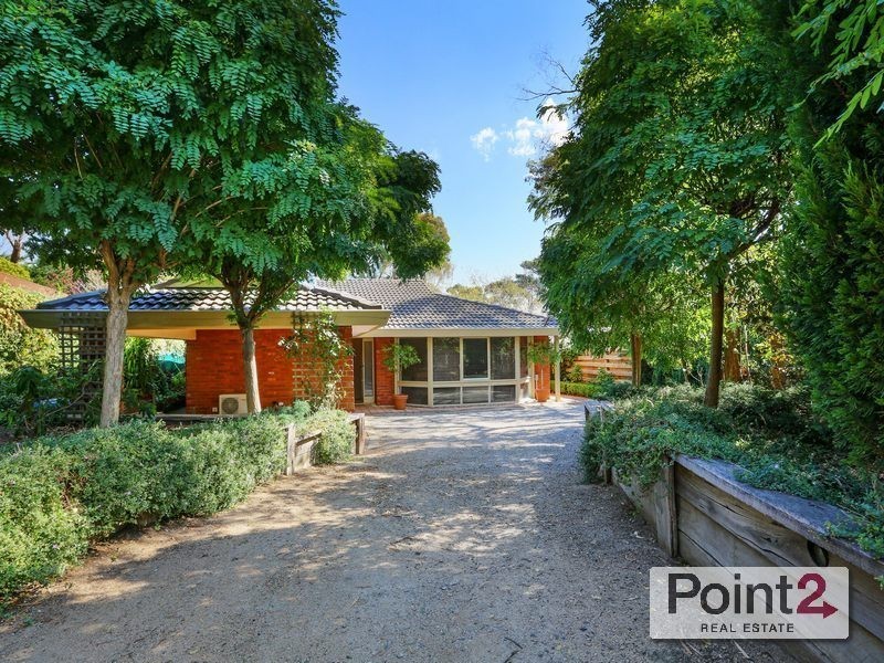 28 Eliza Drive, Mount Eliza VIC 3930