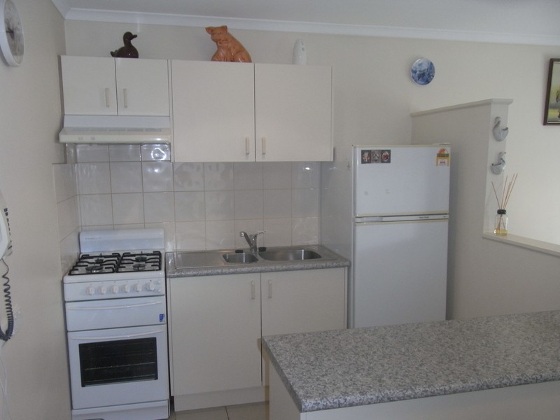 8/4 Foot Street, Frankston VIC 3199