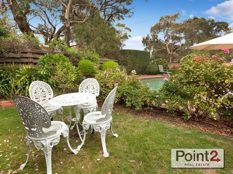 11 St Kilda Street, Mount Eliza VIC 3930