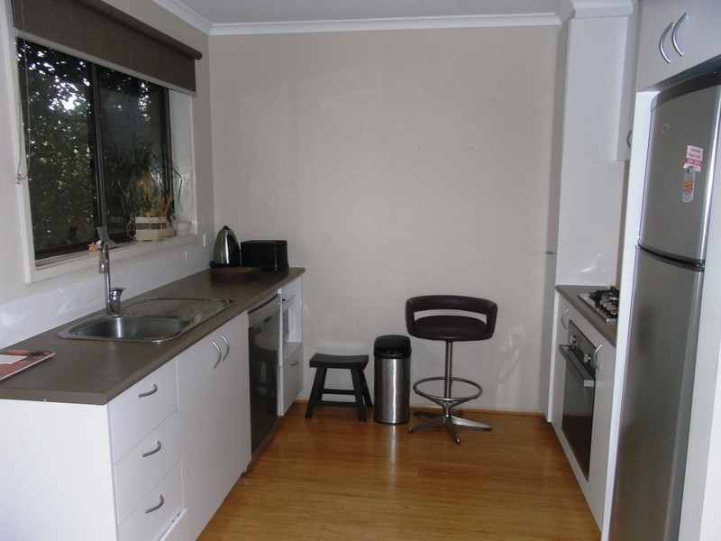 4/16 Barkly Street, Mornington VIC 3931