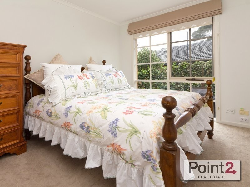 1/60 Wimborne Avenue, Mount Eliza VIC 3930