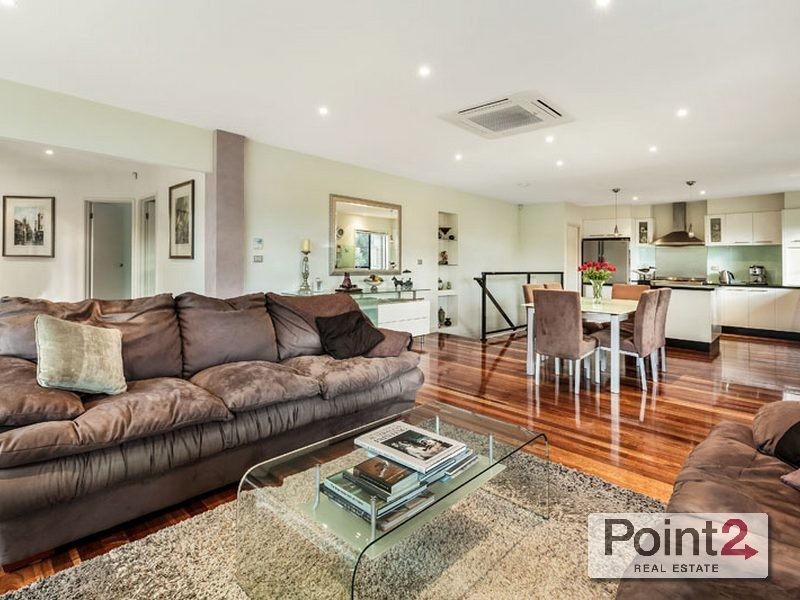 18 Albatross Avenue, Mount Eliza VIC 3930