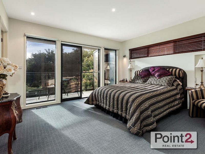 18 Albatross Avenue, Mount Eliza VIC 3930