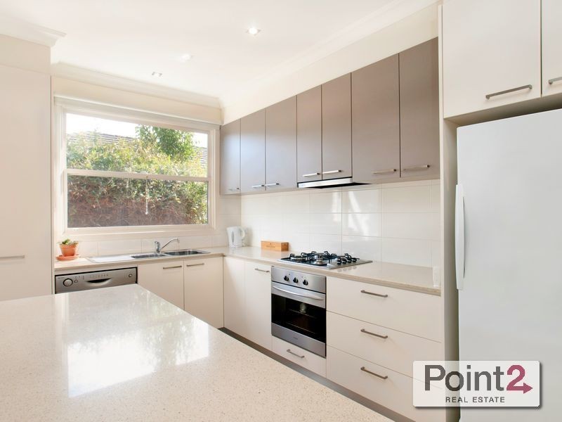 6 Leicester Avenue, Mount Eliza VIC 3930