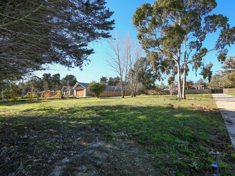 6  Clendon Close, Mount Eliza VIC 3930