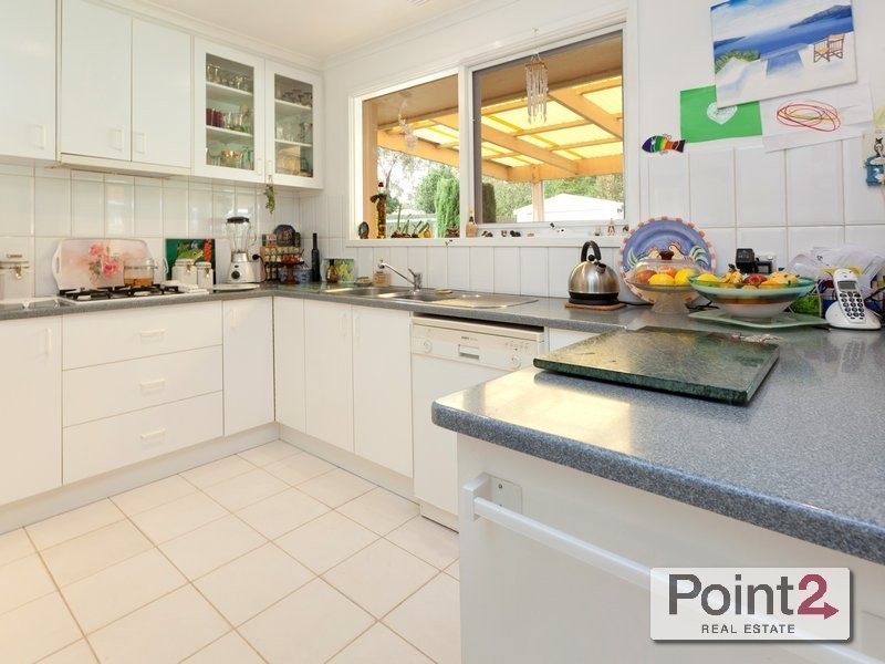 10  Dueran Street, Mount Eliza VIC 3930