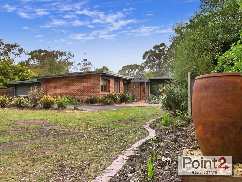110 Humphries Road, Mount Eliza VIC 3930
