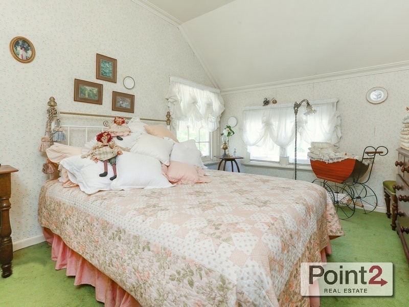 34 Bruarong Crescent, Frankston South VIC 3199