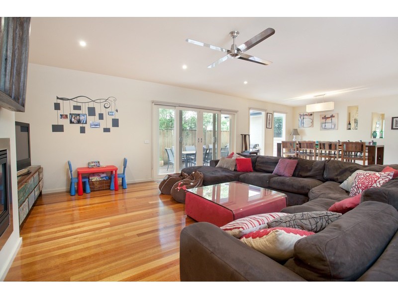 26 Autumn Crescent, Mount Eliza VIC 3930