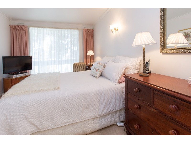 51  Wimbledon Avenue, Mount Eliza VIC 3930