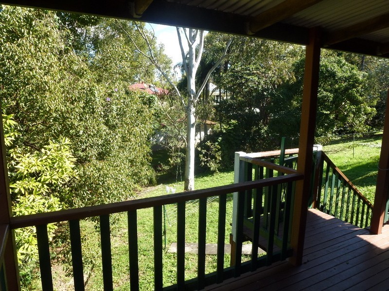 12 Sapphire Drive, Nambour QLD 4560