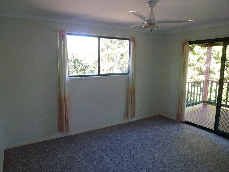 12 Sapphire Drive, Nambour QLD 4560