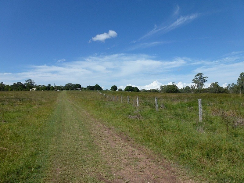 174 Oyster Creek Road, Baffle Creek QLD 4674