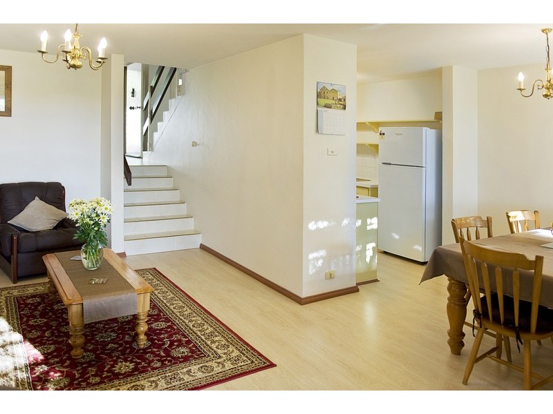 18/12 Wall Street, Maylands WA 6051