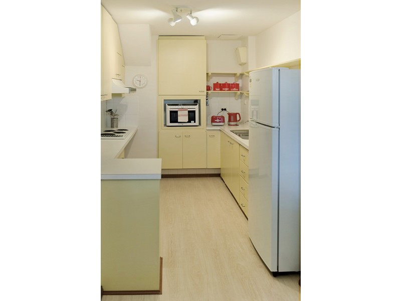 18/12 Wall Street, Maylands WA 6051