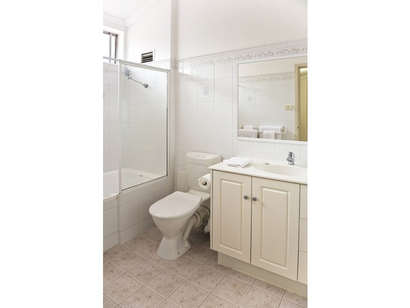 18/12 Wall Street, Maylands WA 6051